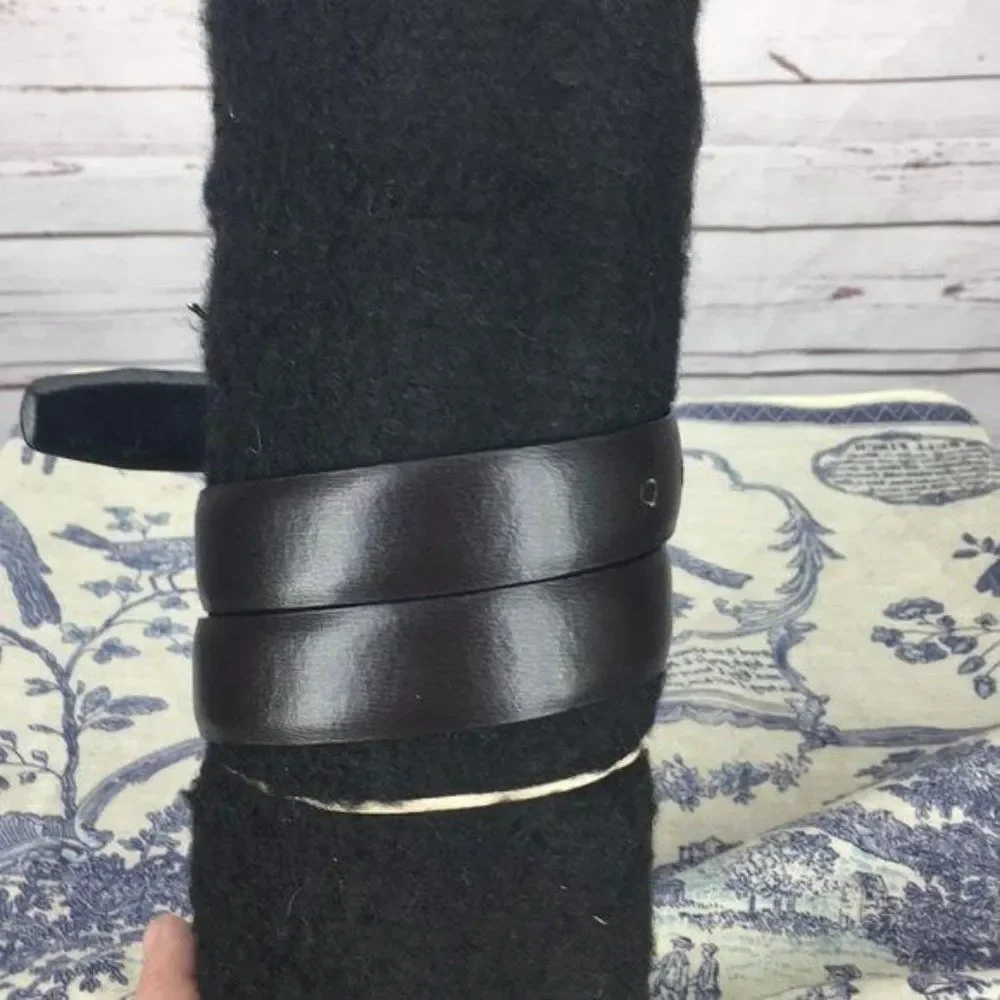 Perry‎ Ellis Black brow reverse Buckle Closure Belt